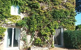 Gite De Charme - 3 Chambres, 5 Lits - De 4 A 7 Personnes
