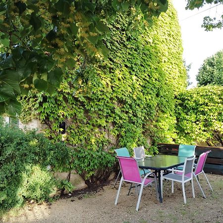 Gite De Charme - 3 Chambres, 5 Lits - De 4 A 7 Personnes Avanton Extérieur photo