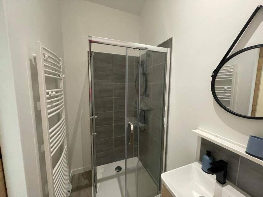 Gite De Charme - 3 Chambres, 5 Lits - De 4 A 7 Personnes Avanton Extérieur photo